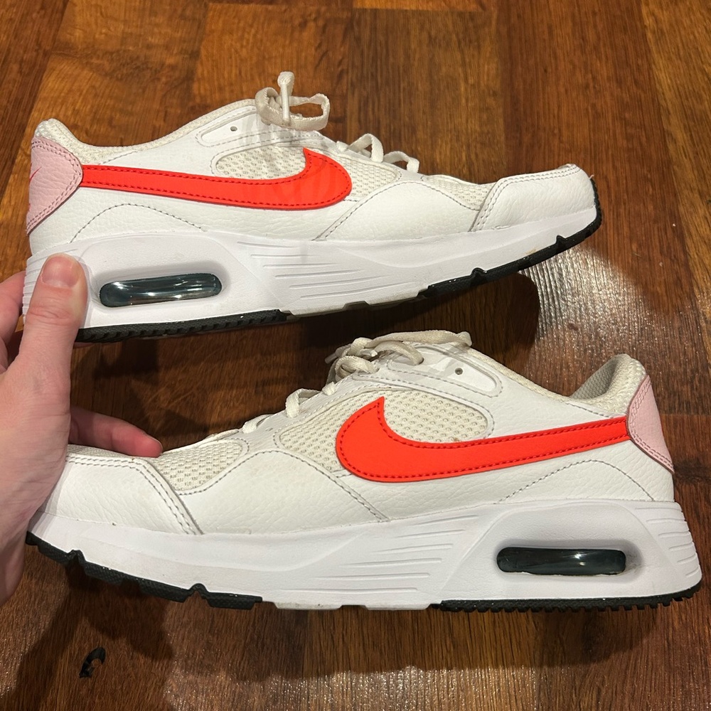 Nike Women Air Max SC -White Crimson Pink Size 9 Sneaker Athletic Shoe